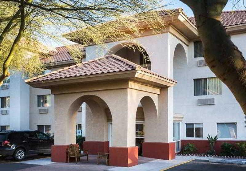 Holiday Inn Express & Suites Phoenix - Mesa West By Ihg Zewnętrze zdjęcie