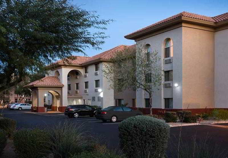 Holiday Inn Express & Suites Phoenix - Mesa West By Ihg Zewnętrze zdjęcie